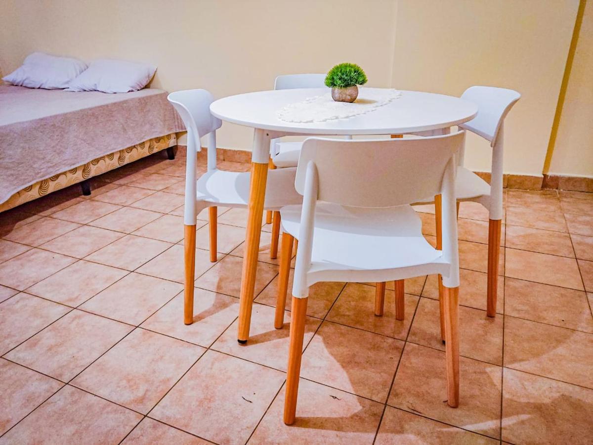 Monoambiente Elegante Y Economico Appartement San Salvador de Jujuy Buitenkant foto